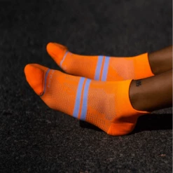 Calcetín Sporcks Noosa Naranja -Saucony || BROOKS Ventas calcetin sporcks noosa naranja 2