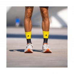 Calcetines Sporcks Redolat Amarillo -Saucony || BROOKS Ventas calcetines sporcks redolat amarillo 2