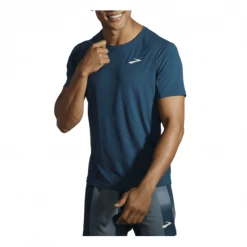 Camiseta Brooks Atmosphere Manga Corta Azul Marino -Saucony || BROOKS Ventas camiseta brooks atmosphere manga corta azul marino 1