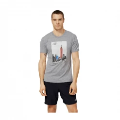Camiseta New Balance NYC Marathon Empire Skyline