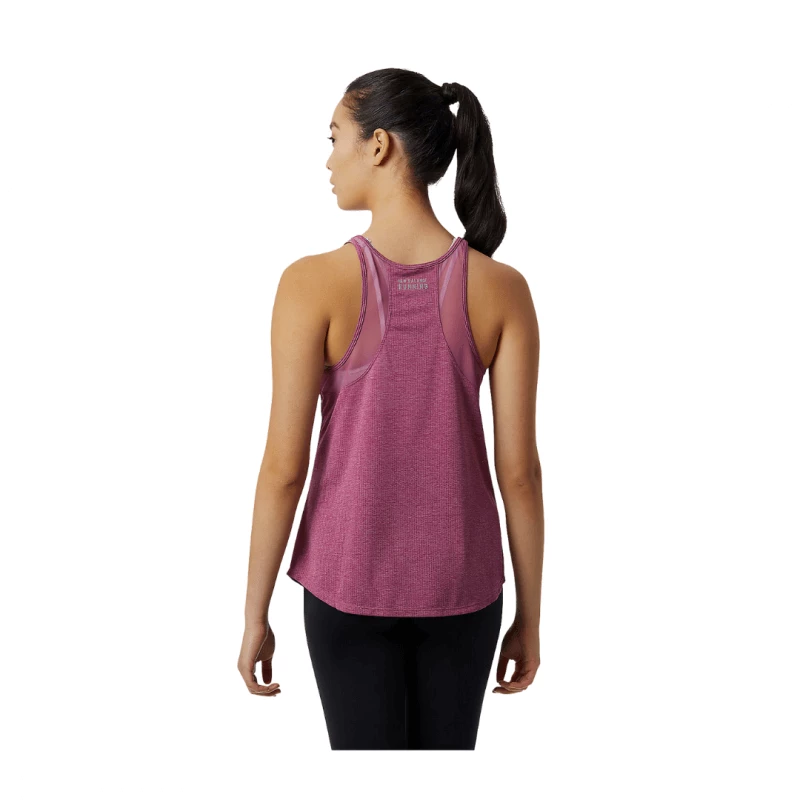 Camiseta New Balance Sin Mangas Impact Run Fucsia Mujer 5 Camiseta New Balance Sin Mangas Impact Run Fucsia Mujer - Imagen 3