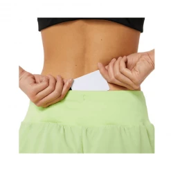 Pantalón Corto Asics Road 3.5IN Verde Lima Mujer -Saucony || BROOKS Ventas pantalon corto asics road 35in verde lima mujer 5