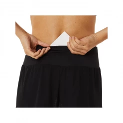 Pantalón Corto Asics Ventilate 2-N1 3.5in Negro Mujer -Saucony || BROOKS Ventas pantalon corto asics ventilate 2 n1 35in negro mujer 4