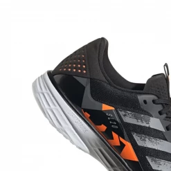 Zapatillas Adidas SL20 Negro Naranja AW20 -Saucony || BROOKS Ventas zapatillas adidas sl20 negro naranja oi20 3